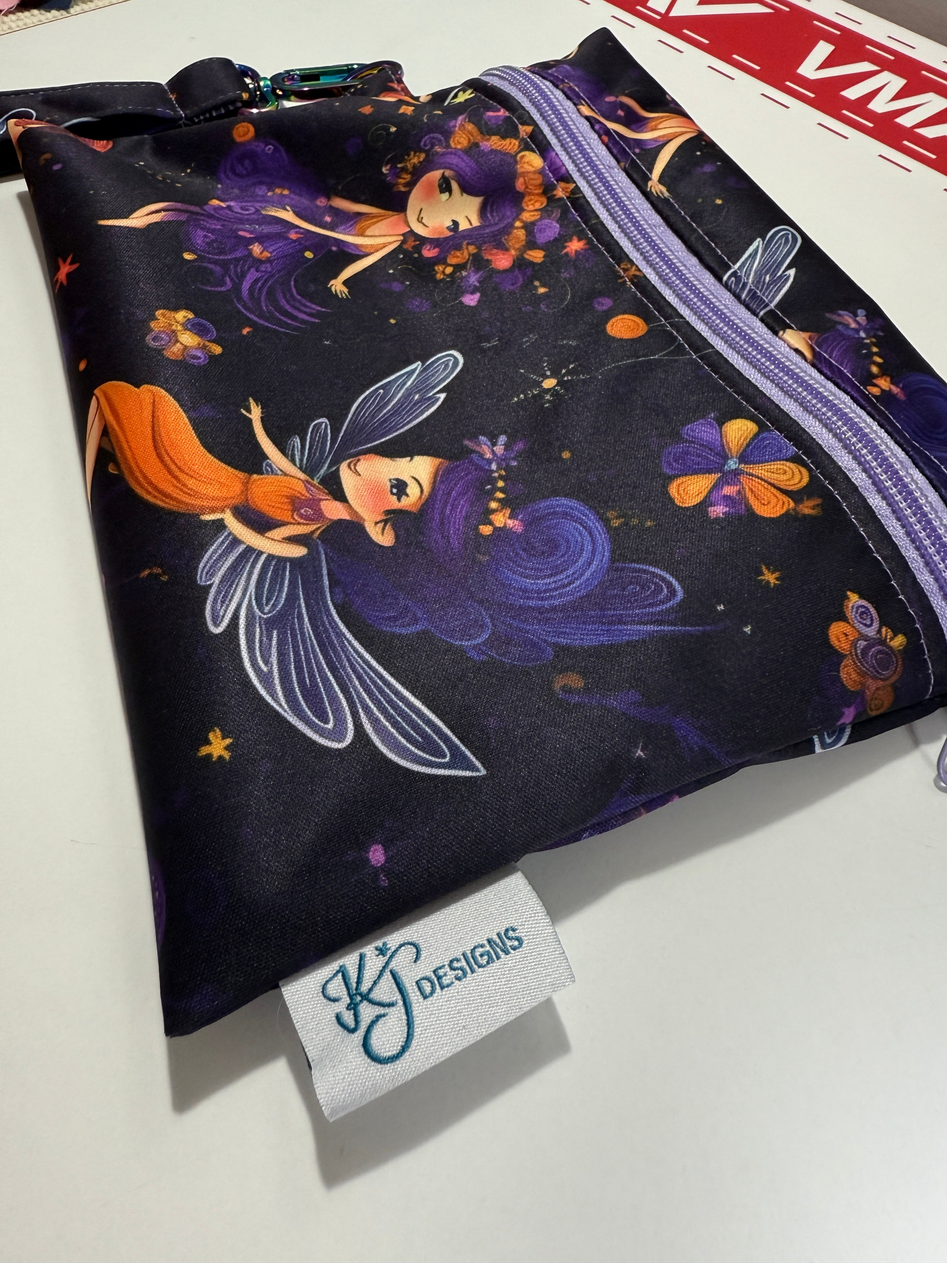 Ballet Slipper bag with hand strap